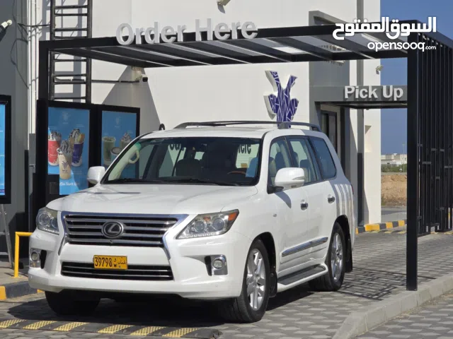 Used Lexus LX in Al Dakhiliya