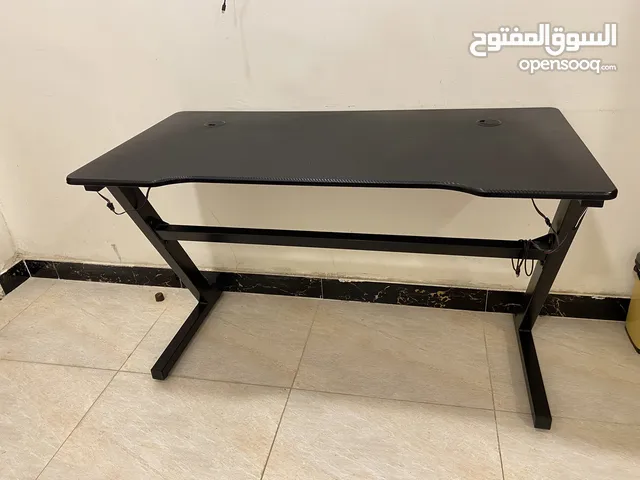 Chairs & Desks in Basra