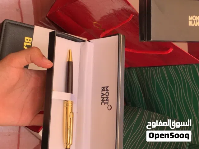 قلم مونت بلانك الفاخر