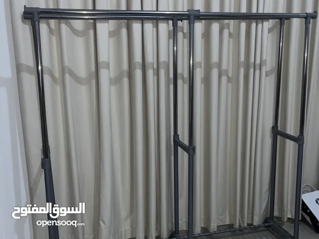 علاقة ملابس