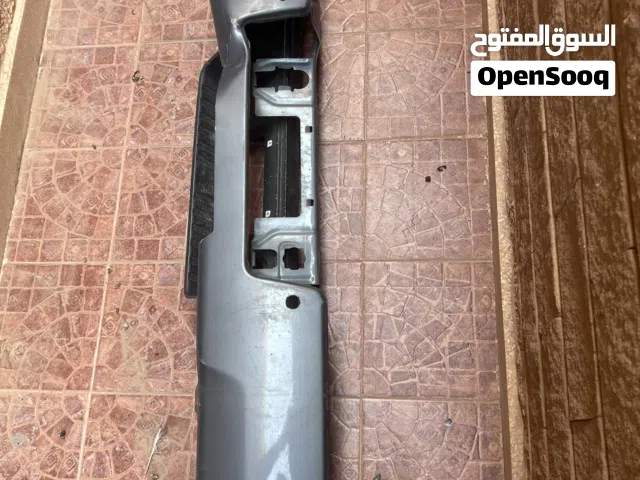 دعامية خلفية لوانيت سييرا دينالي سلفرادو  2016  2018 فيها فتحات سنسر مع الربل (( تحتاج تعديل بسيط ))