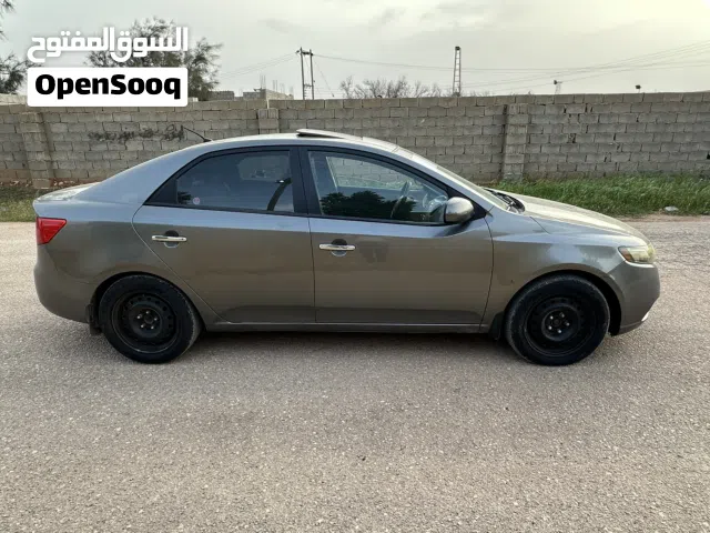 كيا فورتي 2012