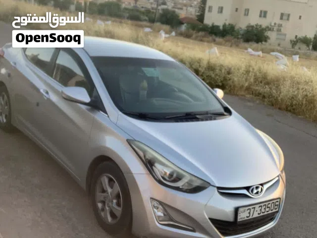 2015 هيونداي افانتي SE