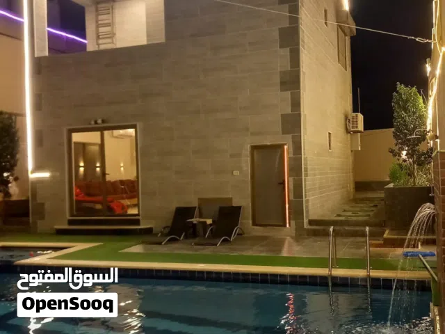 شاليه استثماري فاخر للبيع في الشونة الجنوبية – منطقة السكنة إطلالة ساحرة على  أريحا والبحر الميت