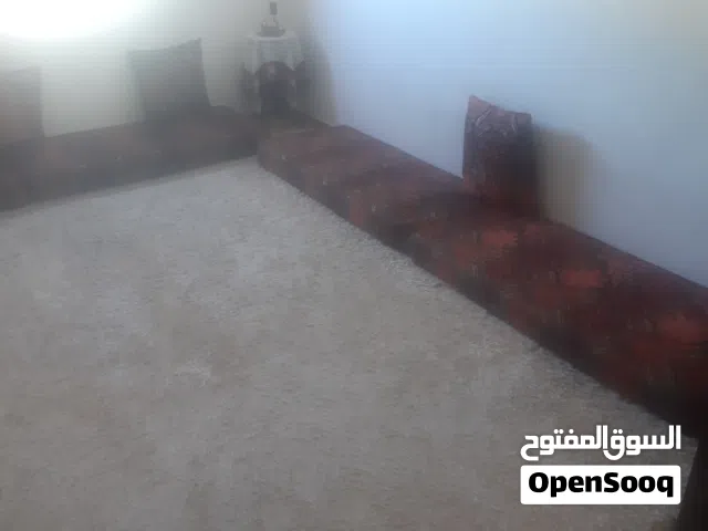 اثاث للبيع