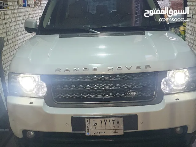 Land Rover Range Rover Vogue in Baghdad
