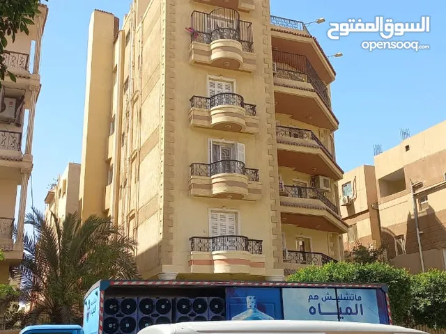 Building for Sale in Giza 6th of October