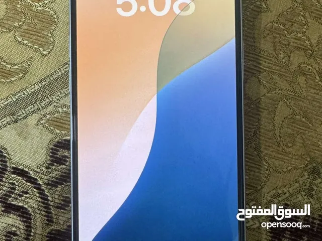 ايفون 15العادي 256 جيجا