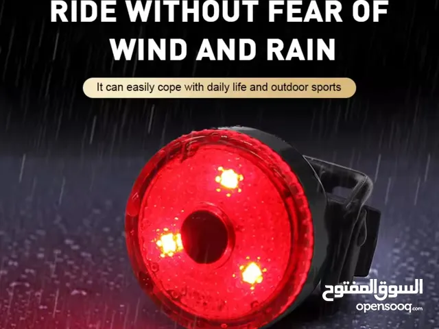 ضوء تنبيهي فاخر للدراجات الهوائية والخوذة led safety bicycle or helmet tail light