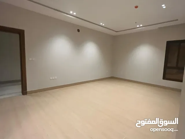130 m2 3 Bedrooms Apartments for Rent in Dammam Al Hamra