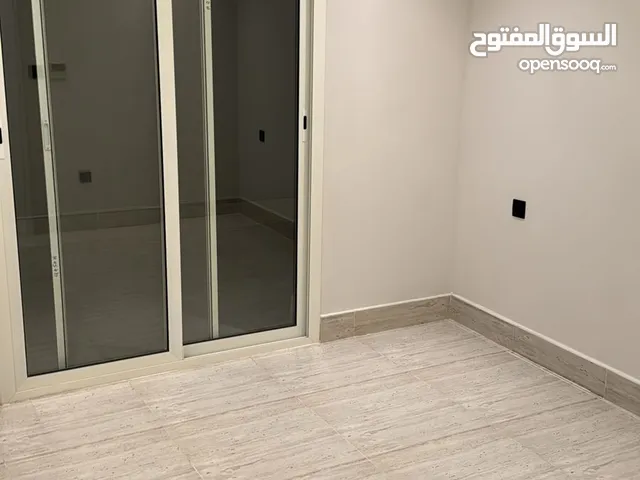 160 m2 3 Bedrooms Apartments for Rent in Al Riyadh Al Wahah