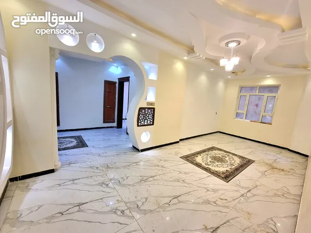 265 m2 4 Bedrooms Apartments for Sale in Sana'a Asbahi