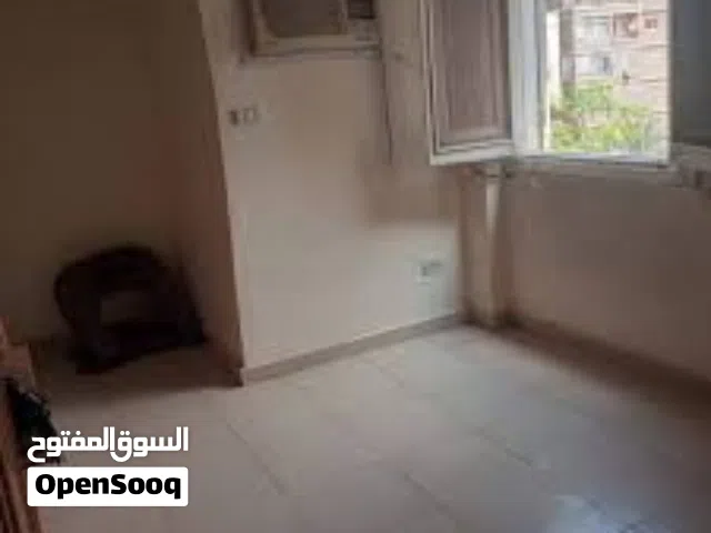 للبيع شقة دور تالت من المالك مباشرة حى السفارت