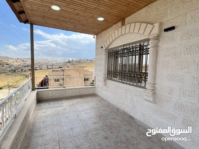 200 m2 3 Bedrooms Townhouse for Sale in Zarqa Shomer