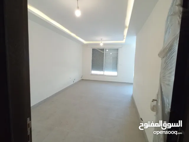 135 m2 3 Bedrooms Apartments for Rent in Amman Um El Summaq