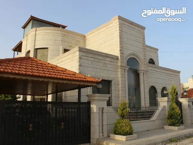 780 m2 More than 6 bedrooms Villa for Sale in Amman Naour