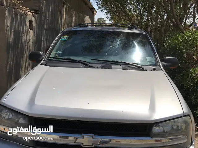 سيارة بليزر موديل 2005 موجودة القبلة حي الشهداء