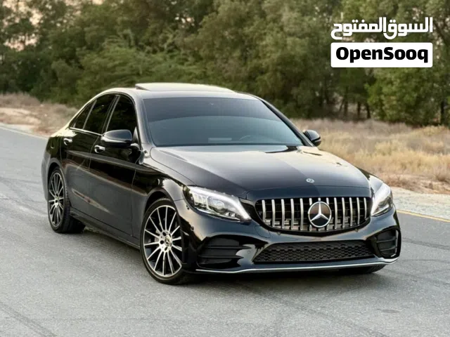 مرسيدس بنز C300 موديل 2018 4سلندر 2.0L بحالة ممتازه جدا فل اوبشن