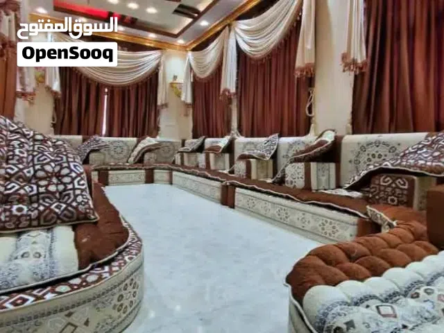 نتيح لكم الفرصه حتى 12 رمضان ستائر ديكور مع توابعها كامل بسعر 14000 ألف ريال فقط