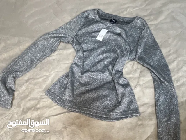 بلوزة GAP رمادي كم طويل — جديدة مع التكت