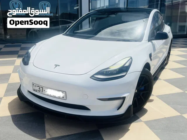 2021 تيسلا موديل 3 Standard Plus