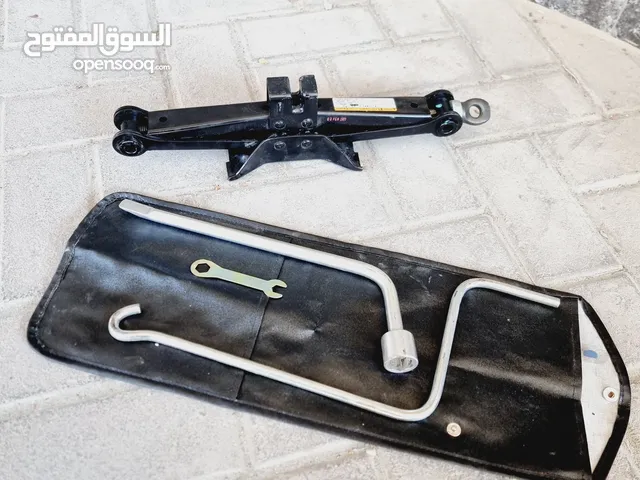 car jack in very good condition