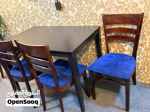 Dining table for sale in good condition