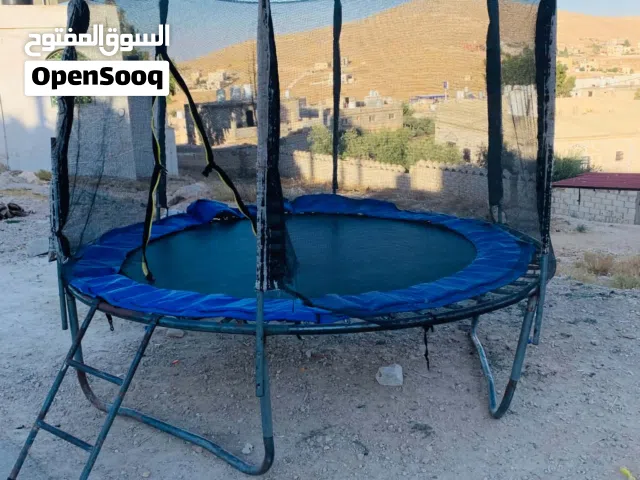 ترامبولين كبير