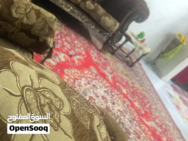 كنب خشب زان لون بني محروق