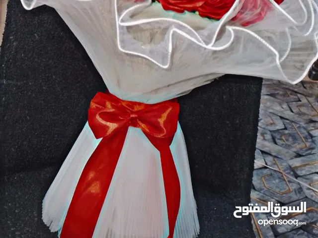 باقات ورد صناعية حسب الطلب  صورة الباقة هاي 50 وردة