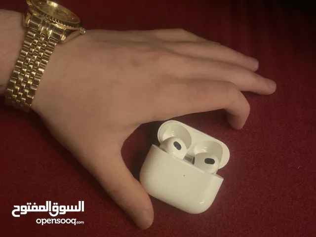 ....Airpods 3