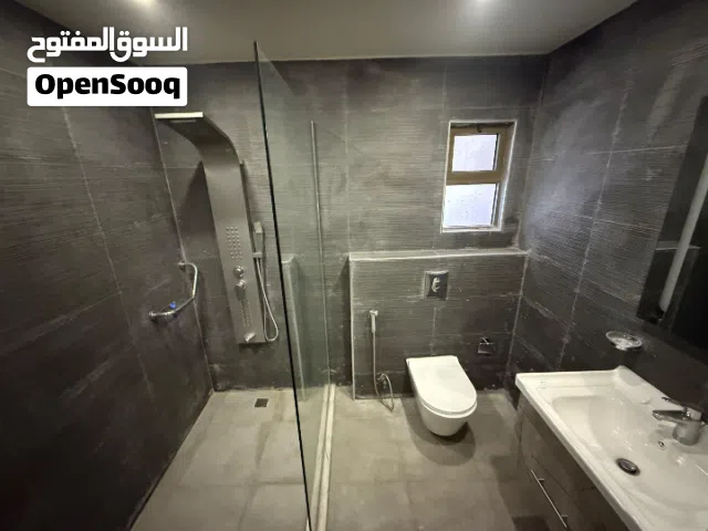 دير غبار -شقه فارغه للايجار موقع مميز مناسبه لعرسان