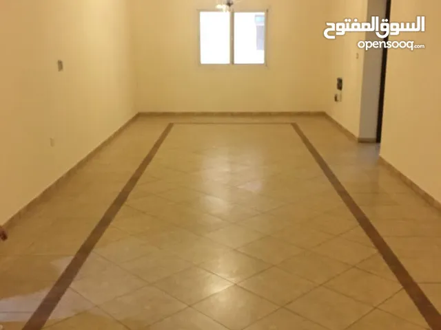 120 m2 2 Bedrooms Apartments for Rent in Doha Al Sadd