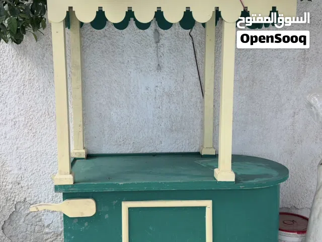 عربة للبيع