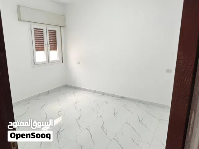 شقة للايجار طريق المشتل عين زارة