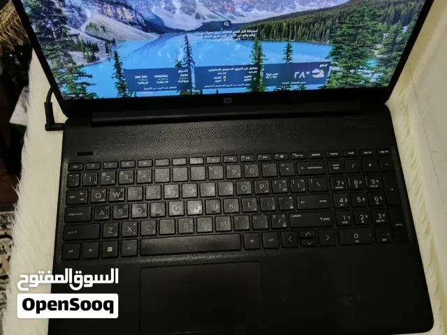 لابتوب نظيف للبيع بدون خدوش حالته ممتازه جدا