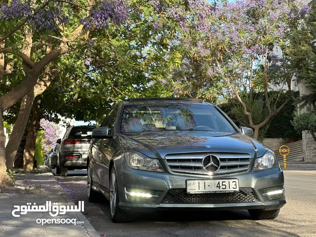 مرسيدس C200 2012