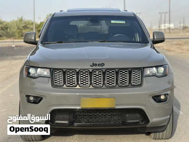 Used Jeep Grand Cherokee in Muscat