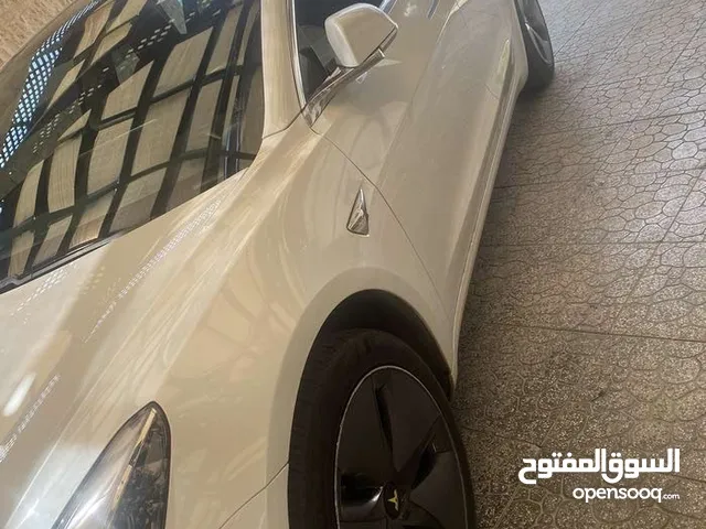 Tesla Model 3-Standerd Range 2020  -فحص كامل