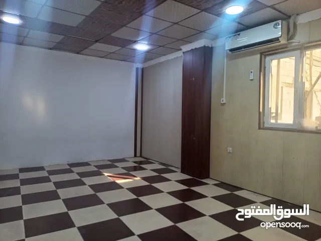 100 m2 2 Bedrooms Apartments for Rent in Basra Oman
