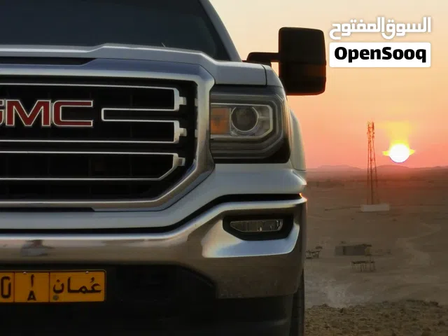 جمس سييرا غمارتين فورويل 2017 نظيف وجاهز للاستخدام، استخدام خفيف ومواصفات كثيرة