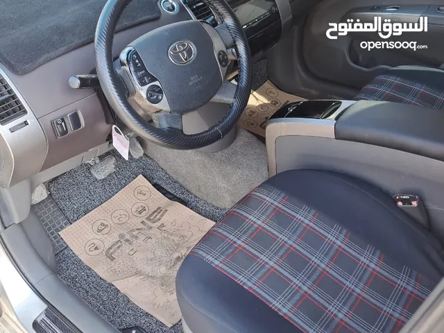 Used Toyota Prius in Amman