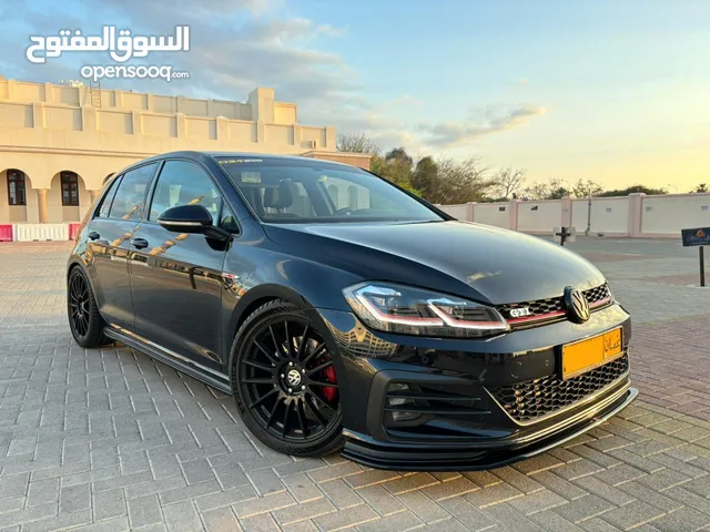 Golf GTI MK7.5 2018 - Oman VW Dealership - Low Mileage