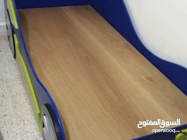 تخت مفرد عدد3 للبيع