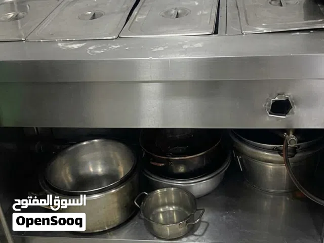 عدة مطعم زرب ومناسف للبيع مع جهاز طلبات و جهاز أشيائي شغال حالياً