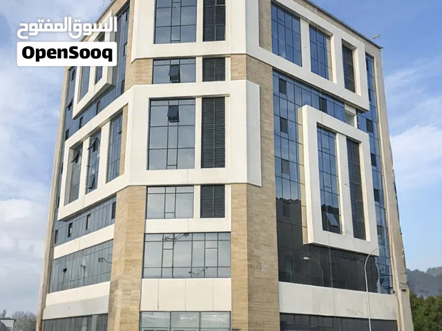 للايجار مساحات مفتوحه ف الغبره الشماليه علي الشارع العام جانب مول السفينه - open Spaces