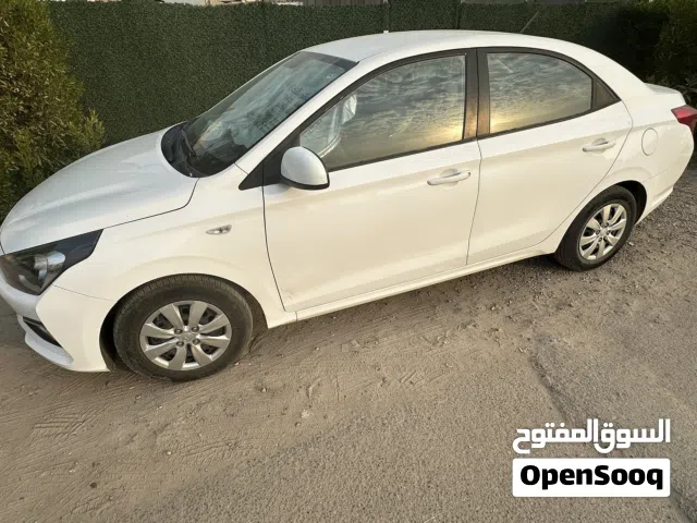 هيونداي رينا