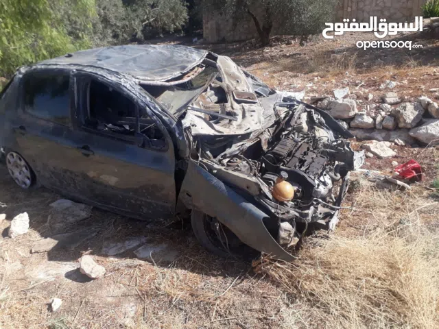 بيجو 307 موديل 2008 للبيع على ضربتها