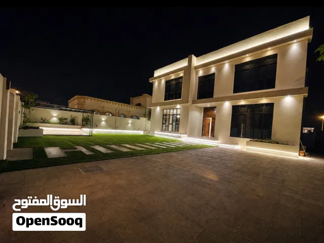 535 m2 More than 6 bedrooms Villa for Sale in Dhofar Salala