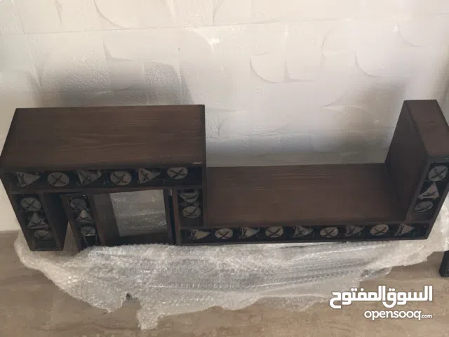 رفوف خشب عالي الجوده للتعليق على الجدران